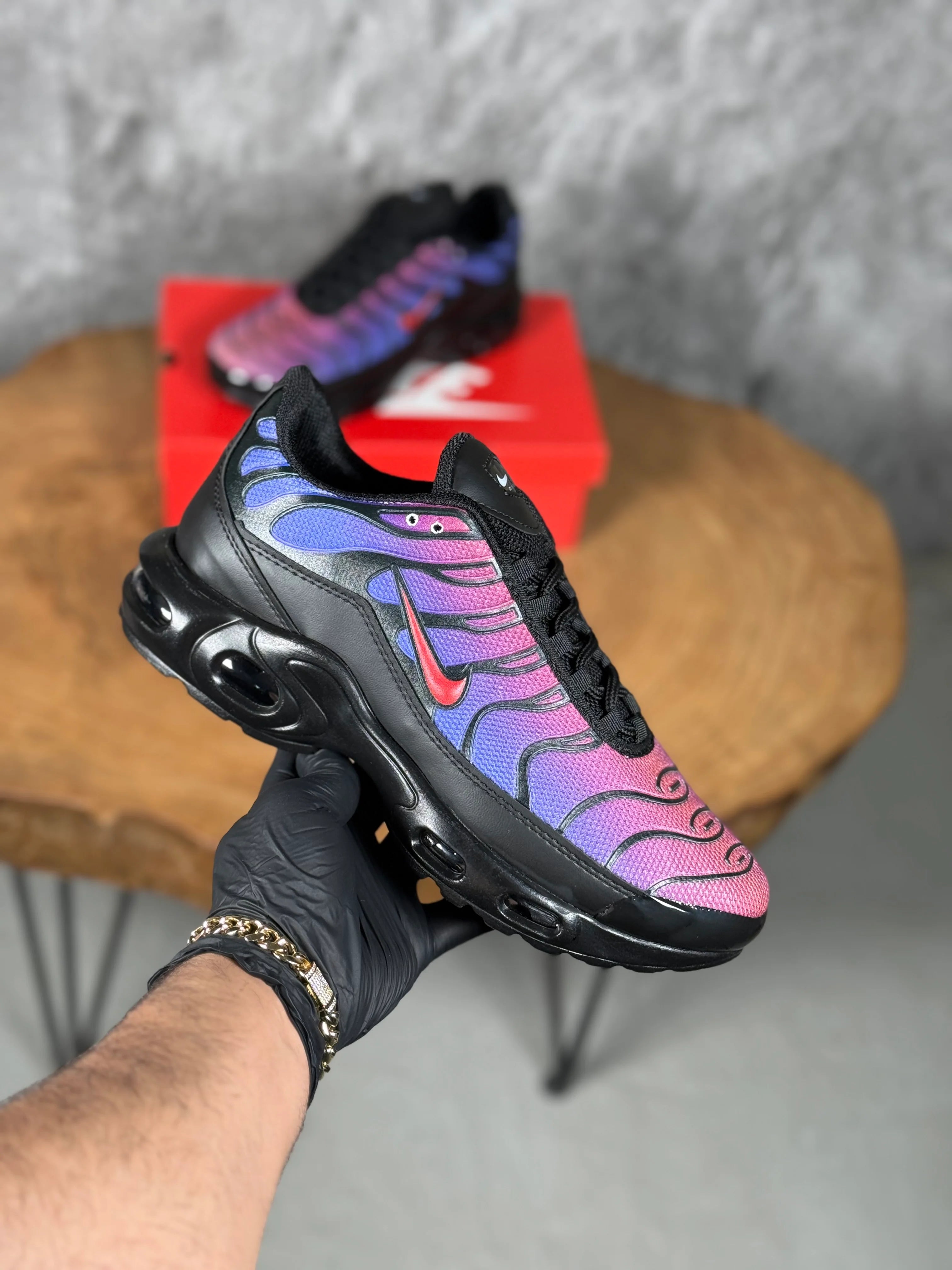 NIKE TN Modeli