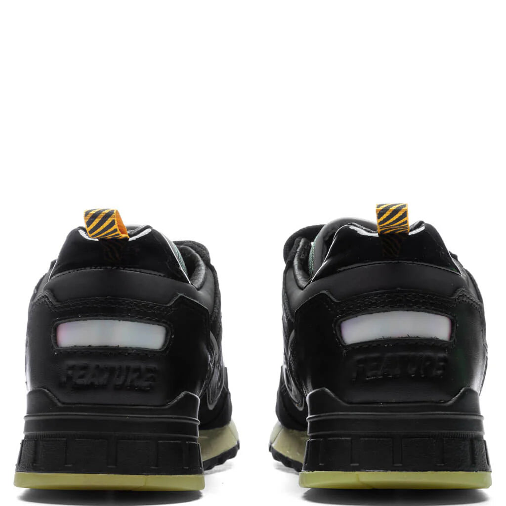 Saucony x Feature Shadow 5000 Dreamland Black Glow In The Dark