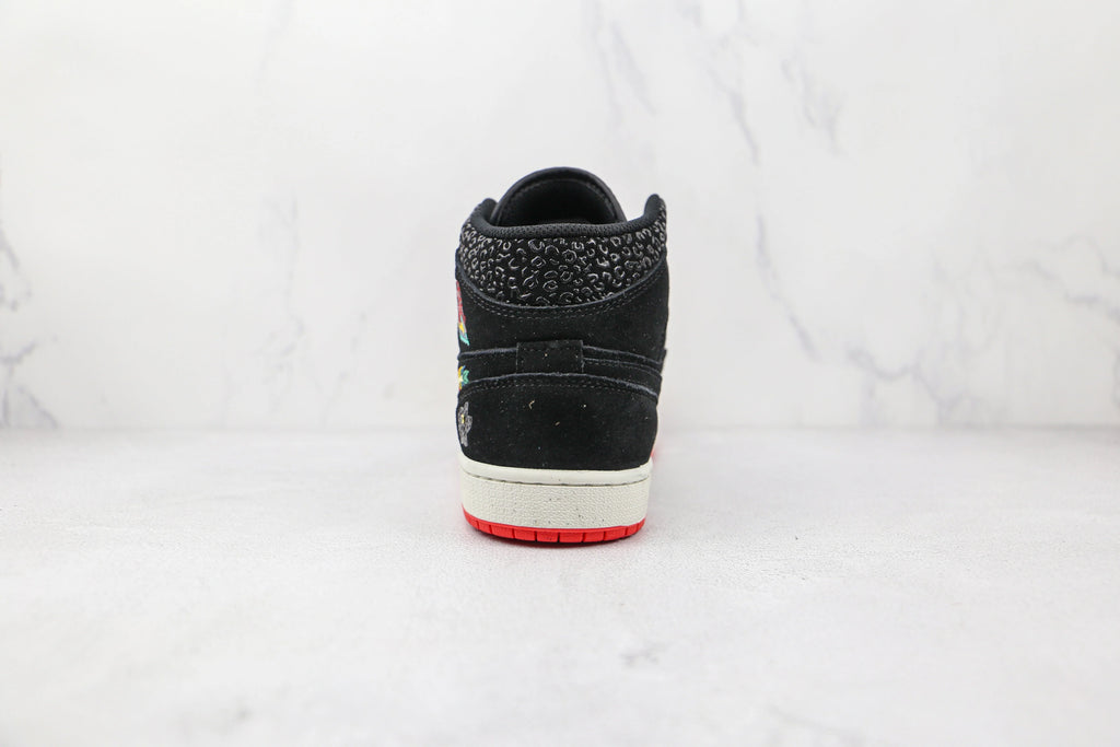 Jordan 1 Mid SE Siempre Familia