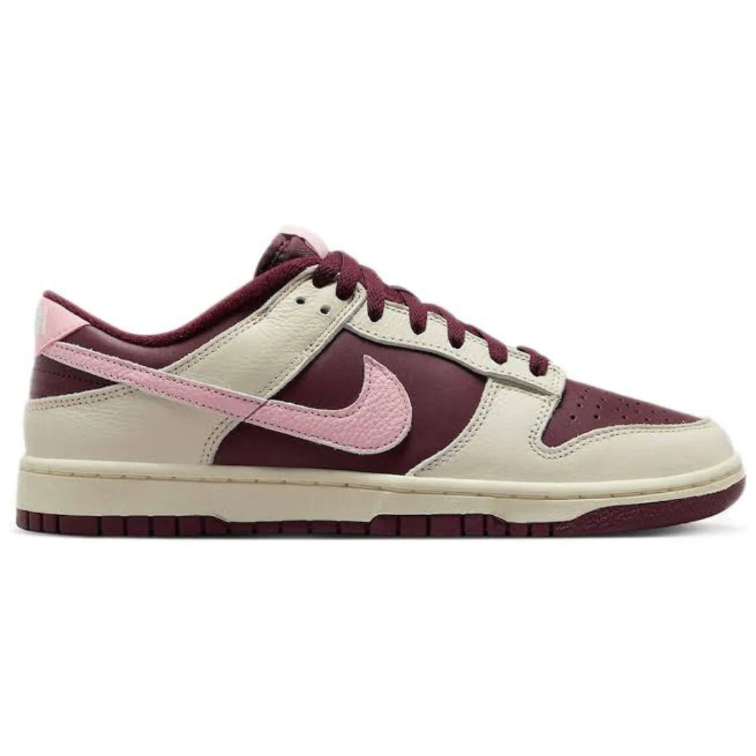 Nike Dunk Low Valentines Day