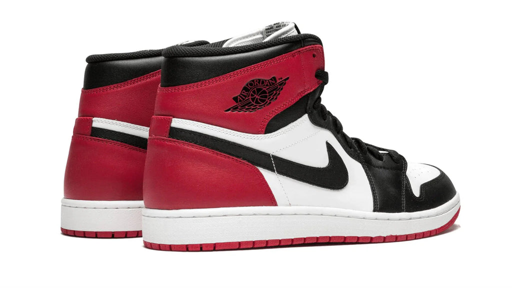 Air Jordan 1 Retro High OG GS Black Toe 2016