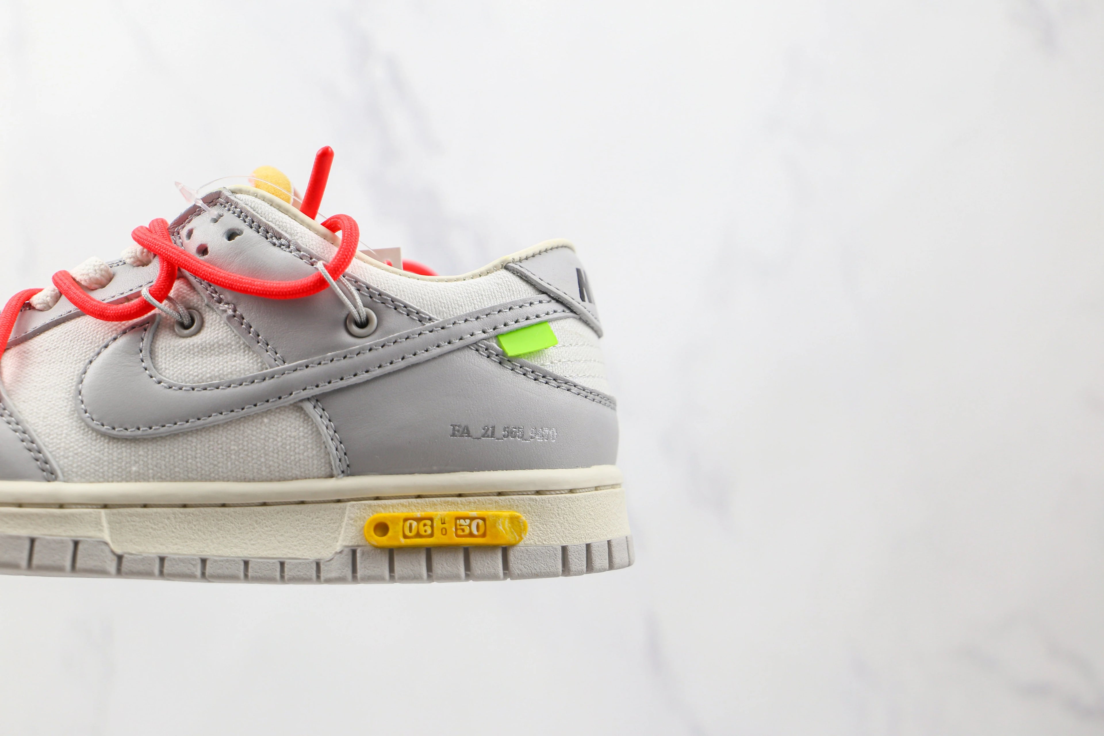 Nike Dunk Low Off White Lot 06