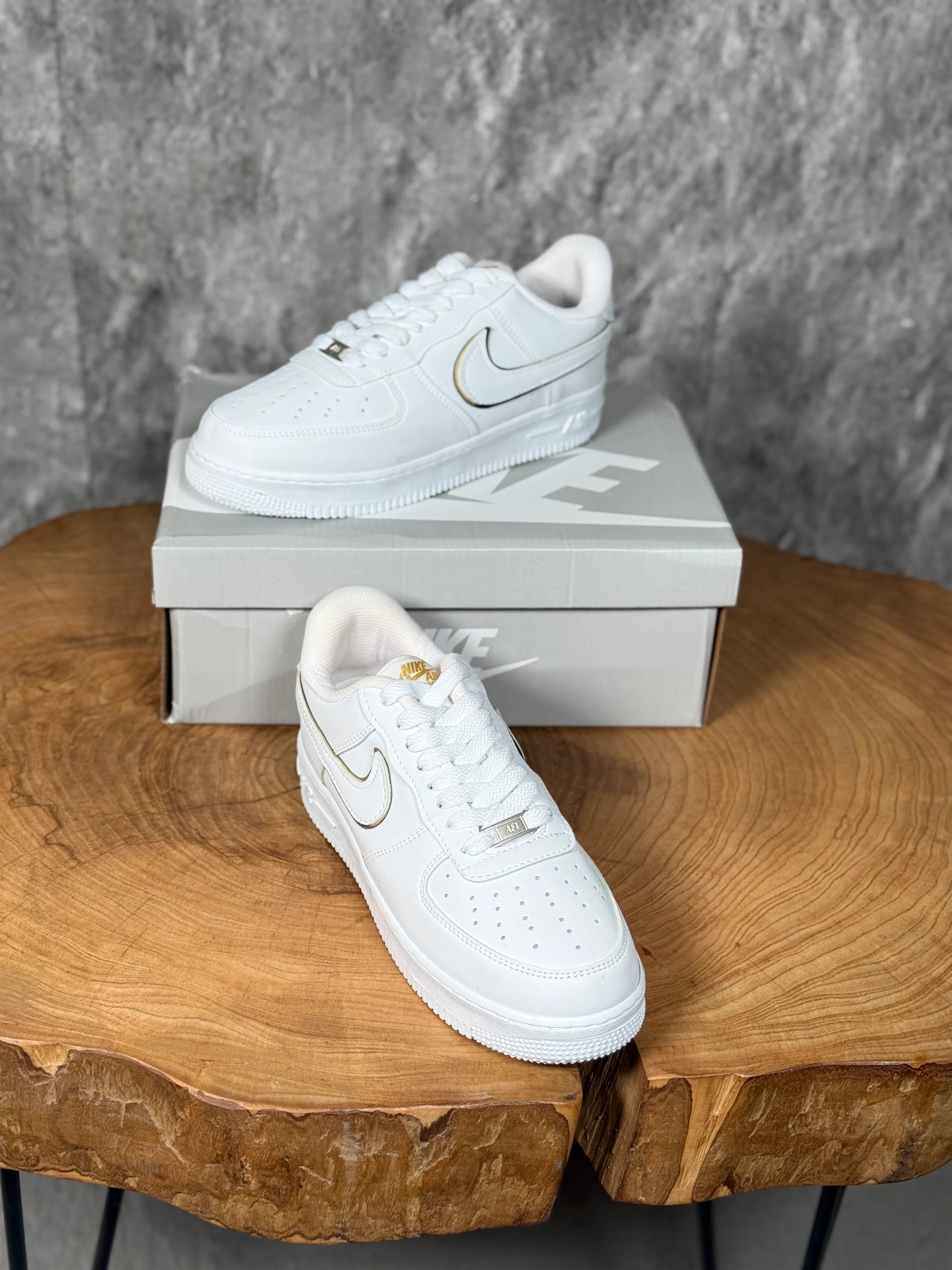 NIKE AF AIR FORCE MODEL