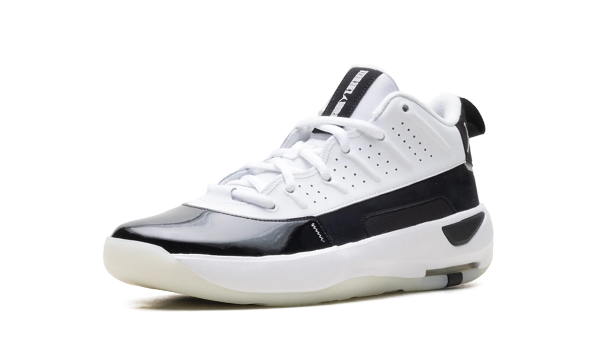 Max Aura 7 "White Summit White Black" HQ2091 100