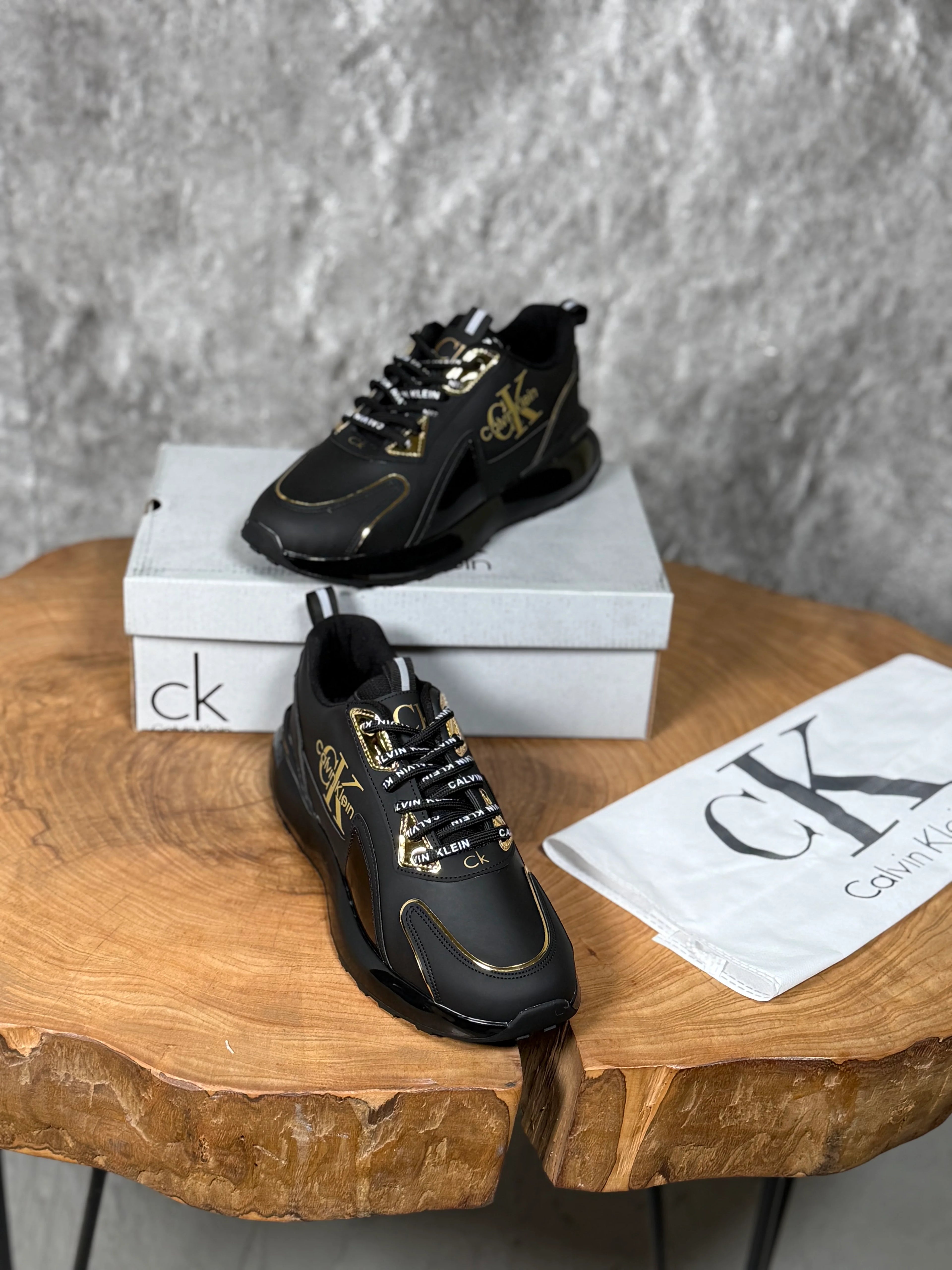 CALVİN KLEIN YENİ MODEL
