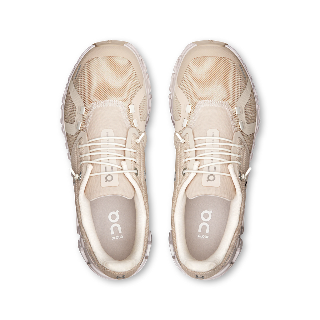 Women's Cloud 6