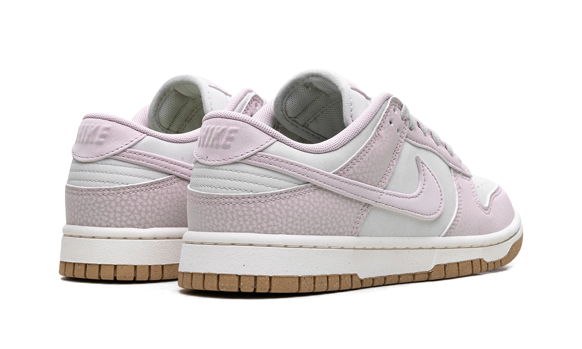 Dunk Low WMNS"Platinum Violet" FN6345 001