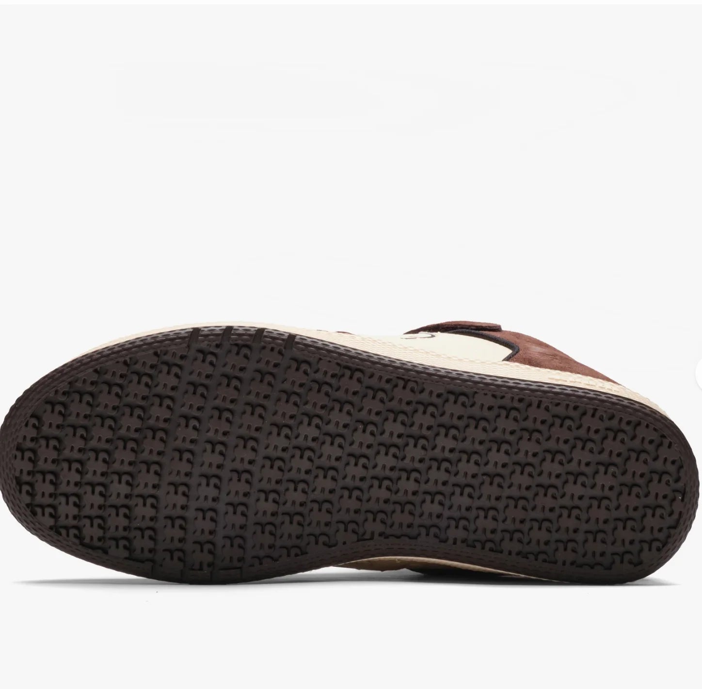 IPath Grasshopper 25 Year Ann Brown Suede