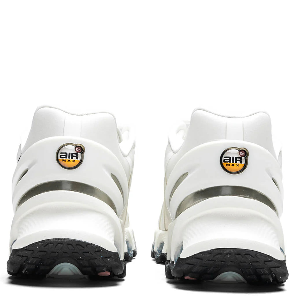 Womens Air Max DN8 Sail Black Fossil