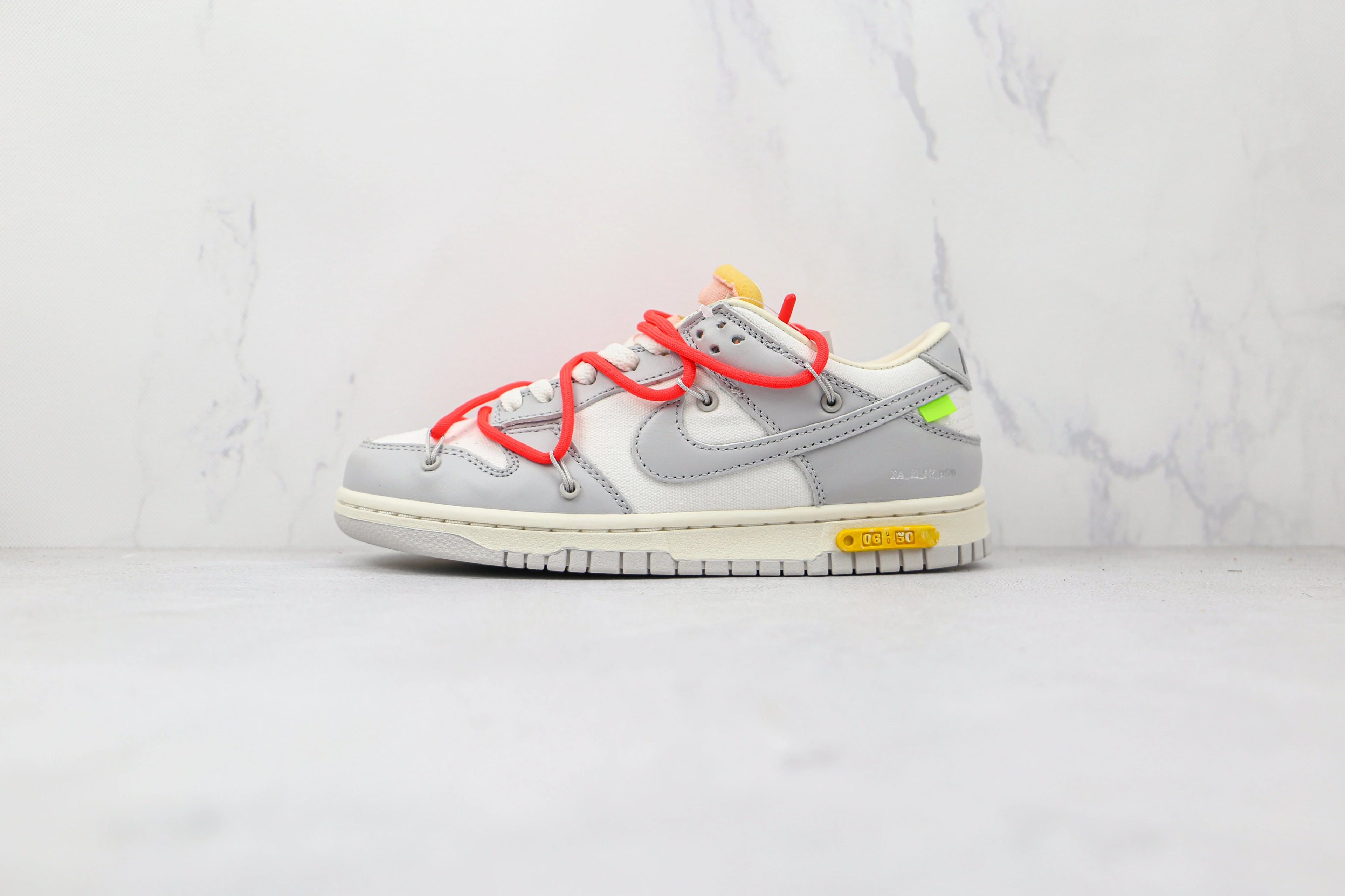 Nike Dunk Low Off White Lot 06