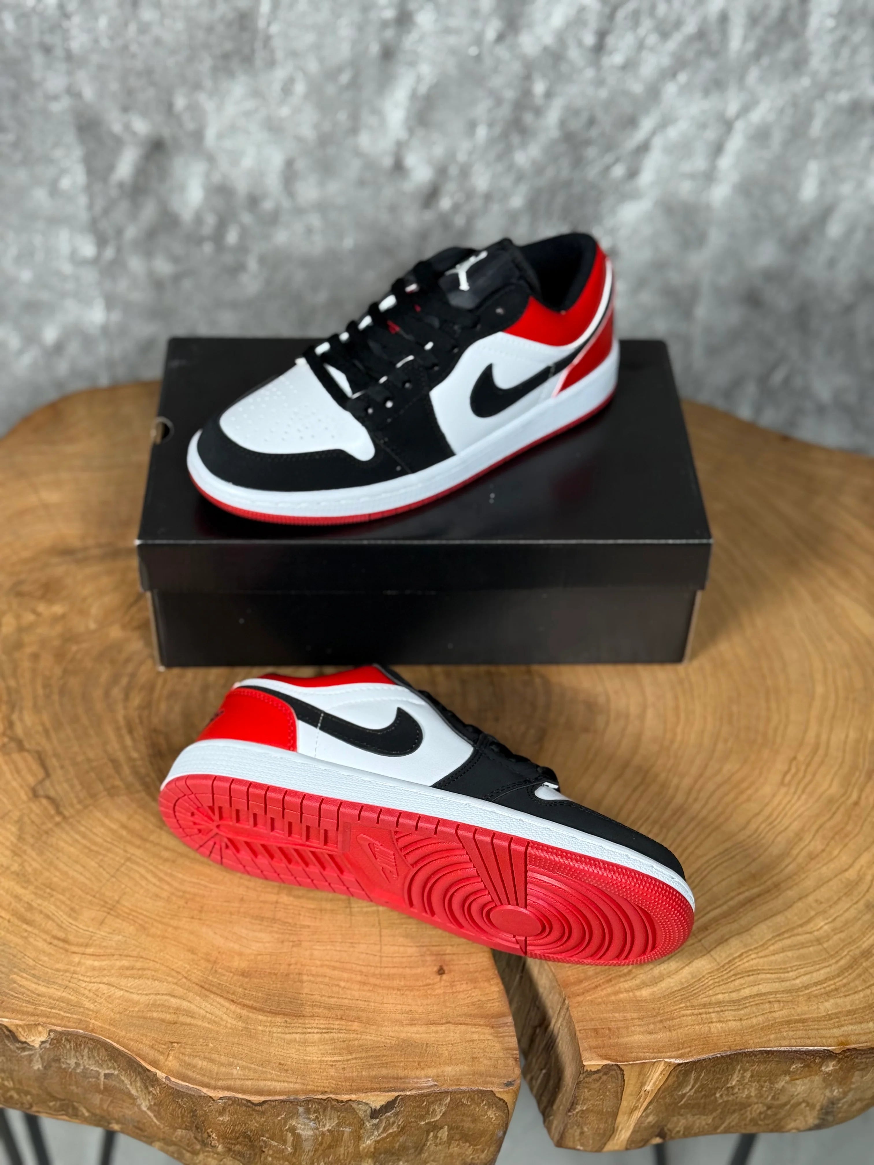 NIKE JORDON MODEL