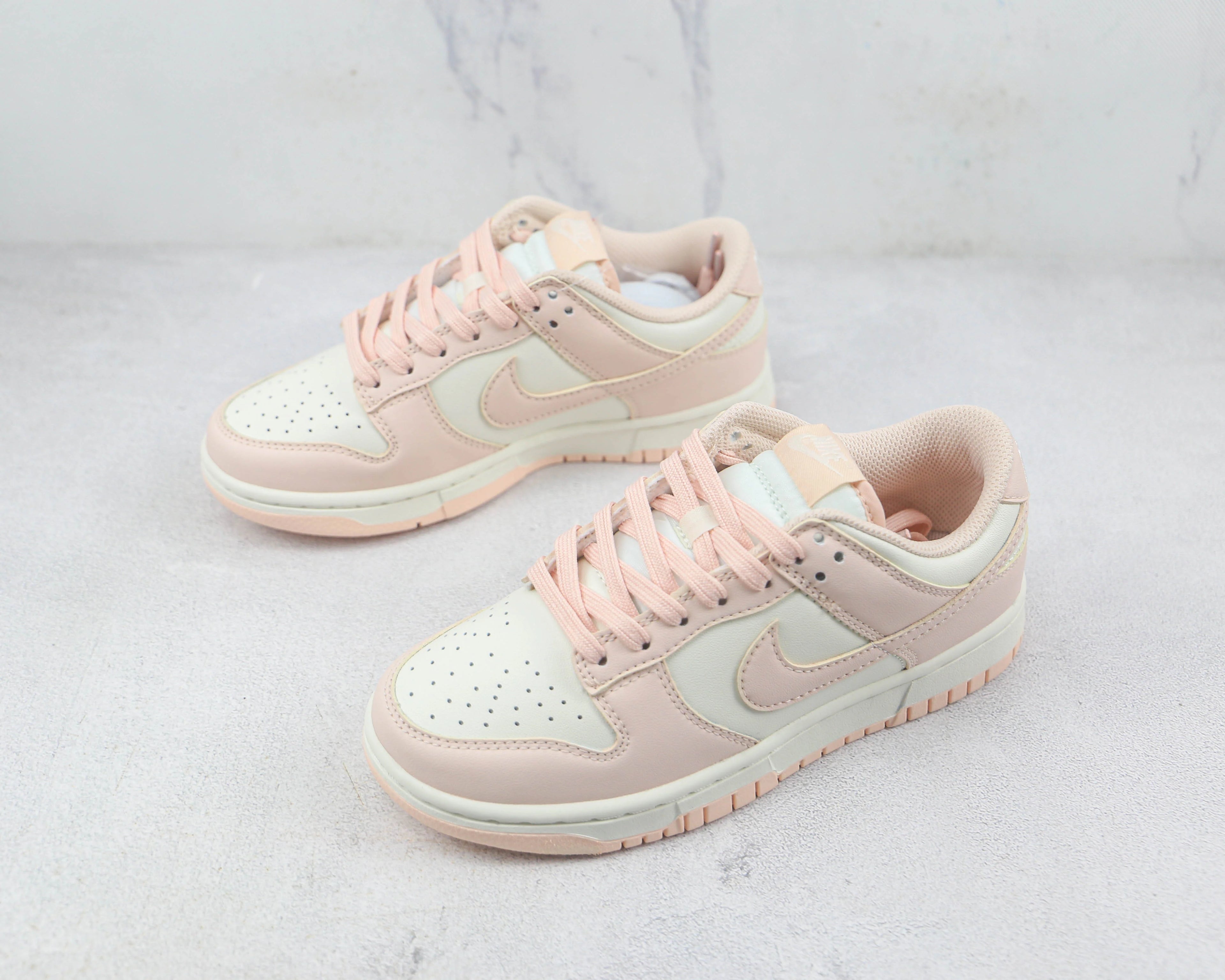 Nike Dunk Low Orange Pearl