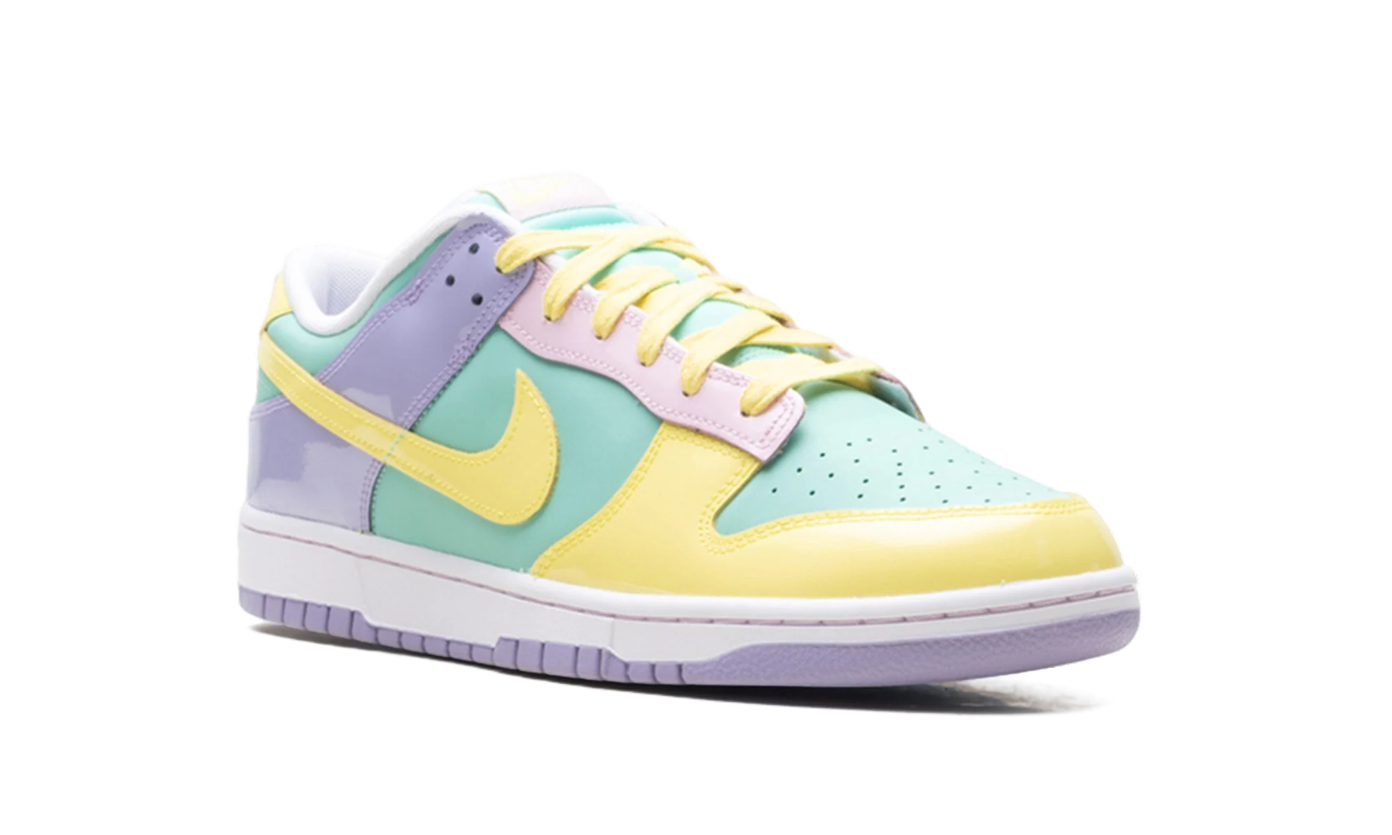Dunk Low "Easter (2026)" IQ9404 349