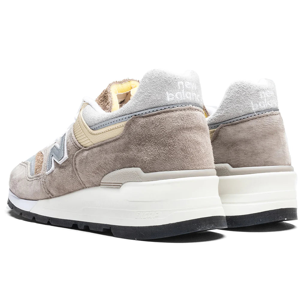 Made in USA 997 Light Mushroom Mirage Gray