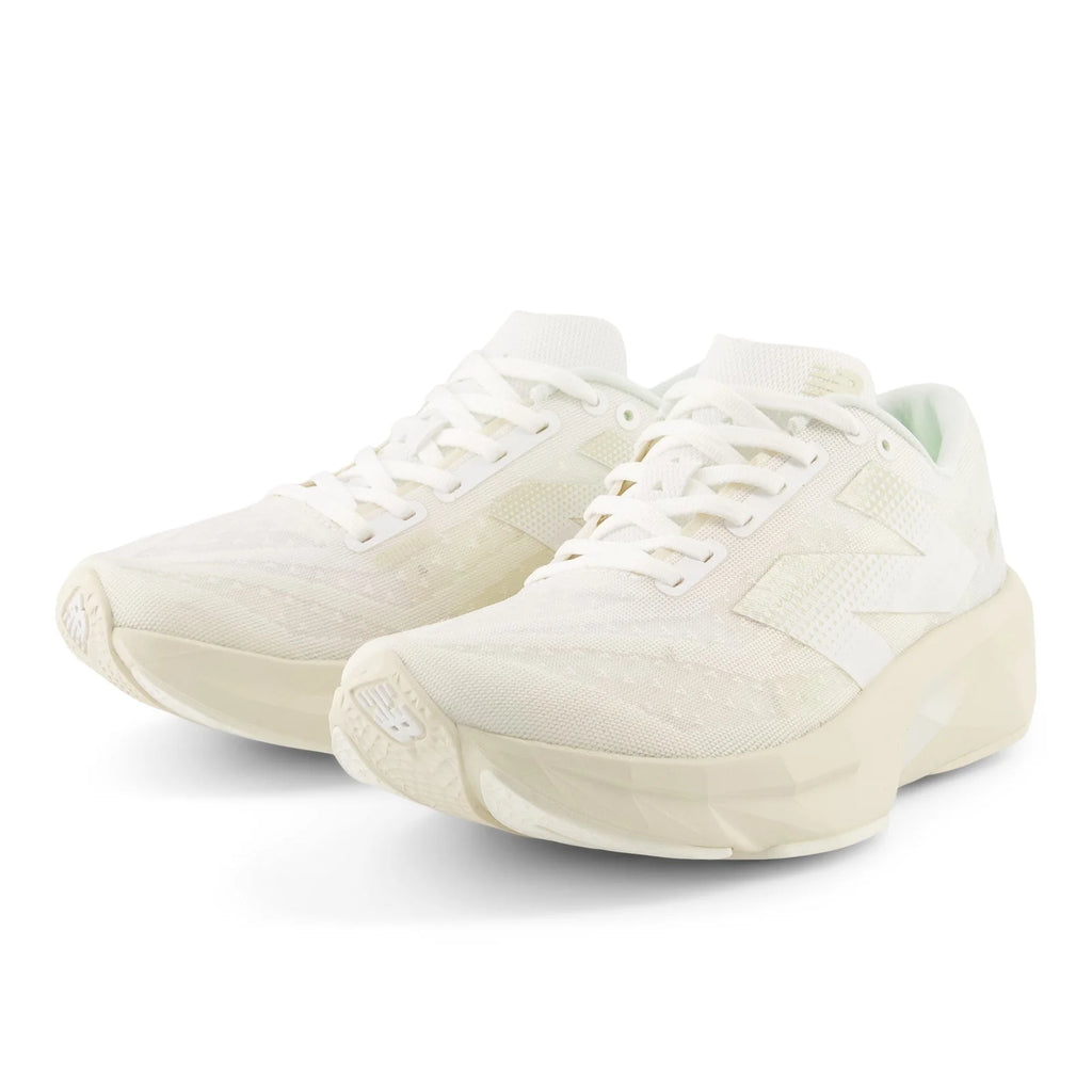 Women's FuelCell Rebel v4