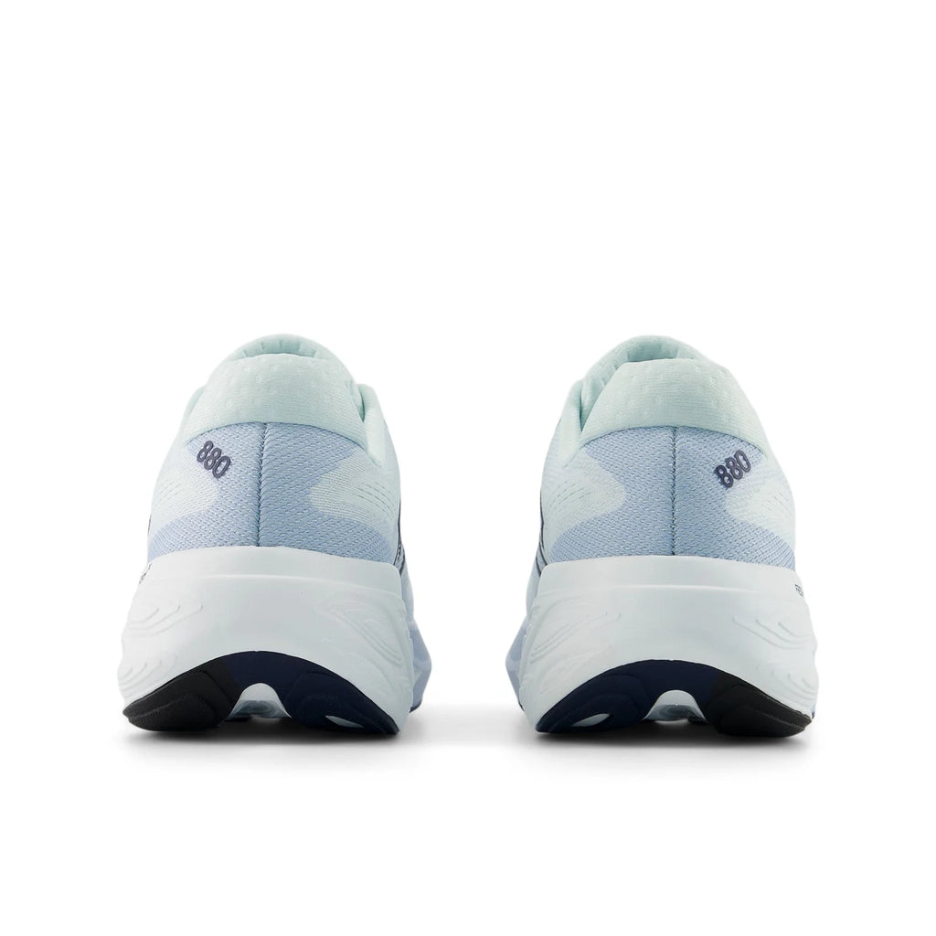 Women's Fresh Foam X 880v15 in Glint Blue with NB Navy