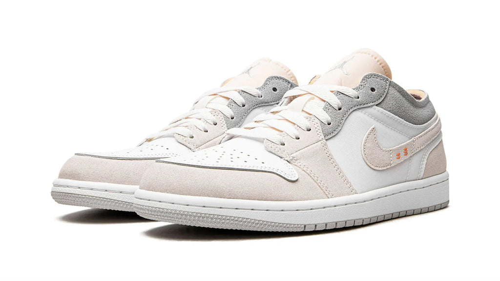 Air Jordan 1 Low UNC