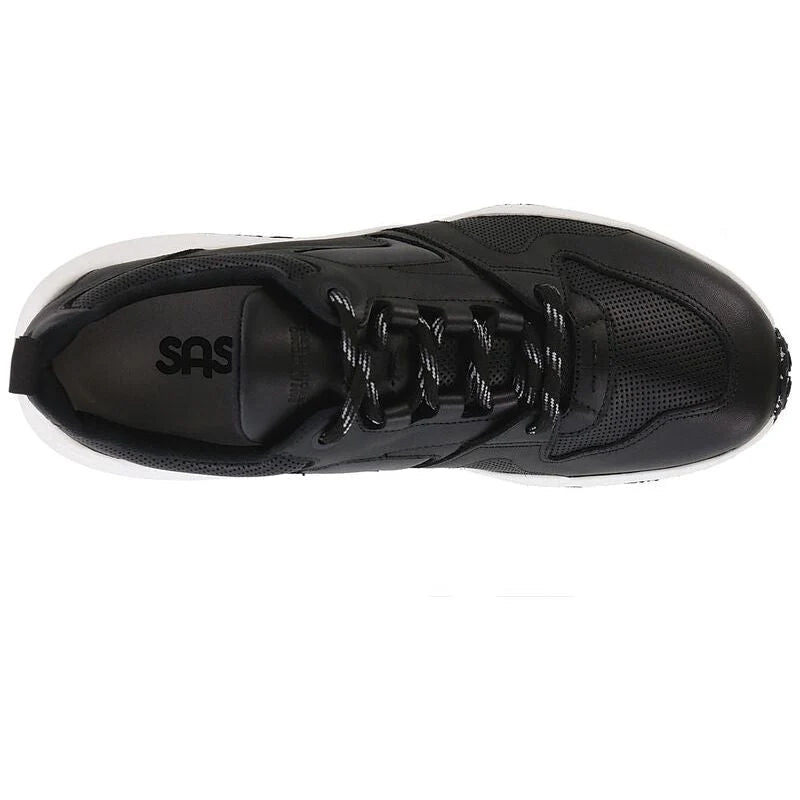Men's Low Country-Y Lace Up Sneakers in Black Perf