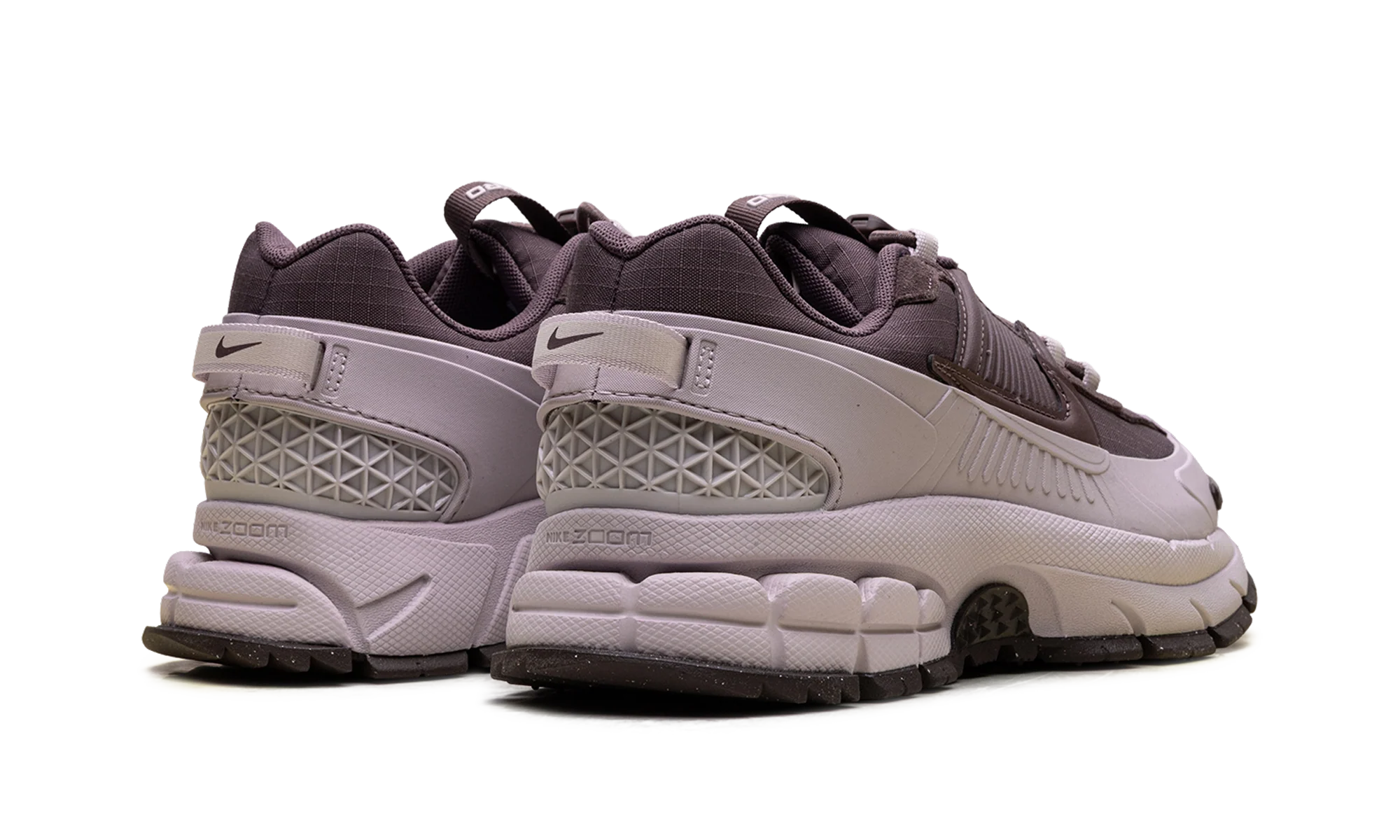 Zoom Vomero 5 Roam WMNS"Particle Rose" HQ2181 501