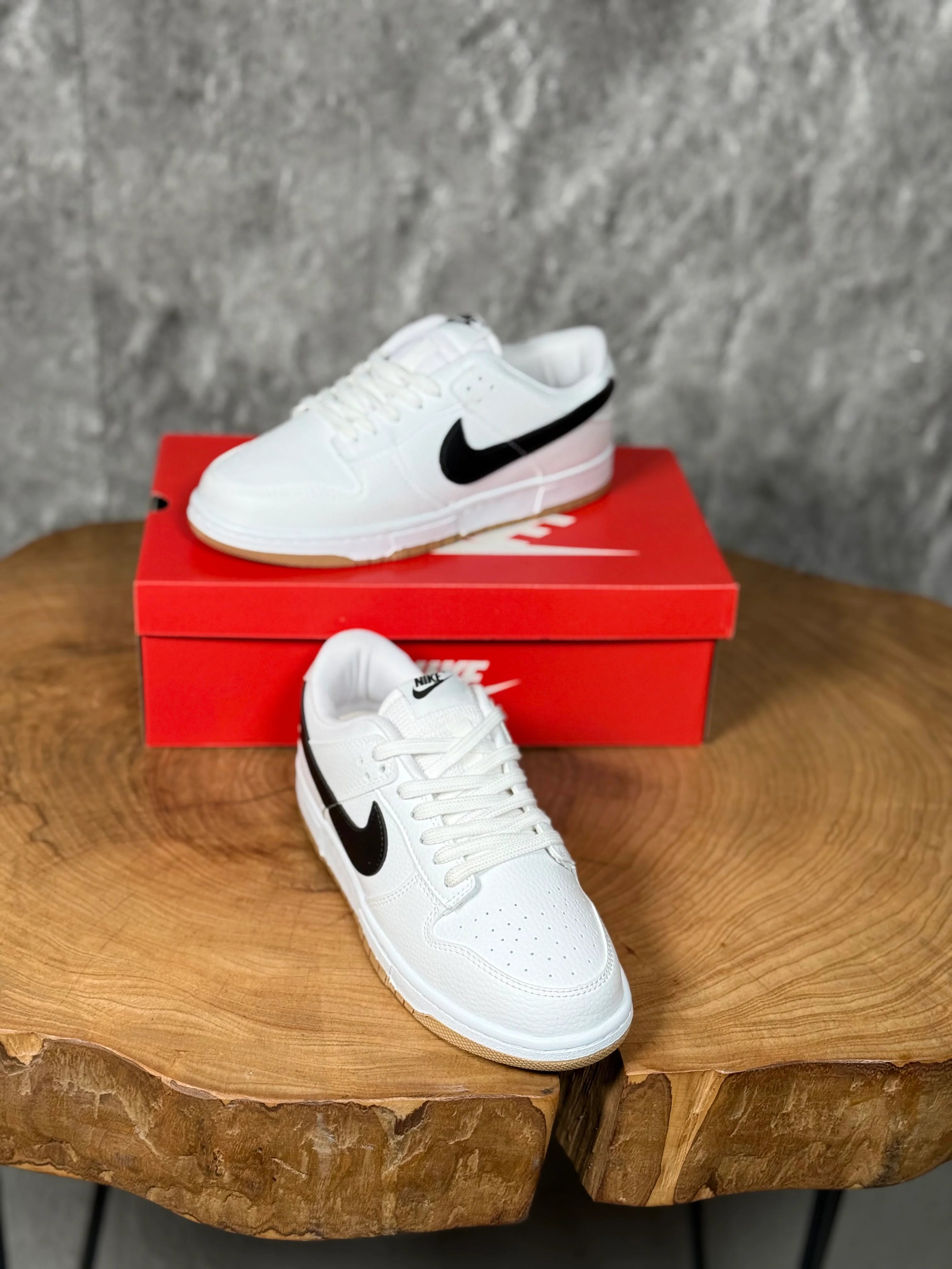 NIKE DUNK MODELİ