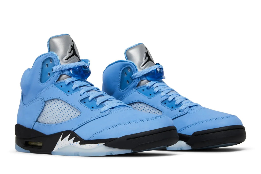 Jordan 5 Retro SE UNC