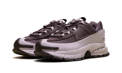 Zoom Vomero 5 Roam WMNS"Particle Rose" HQ2181 501