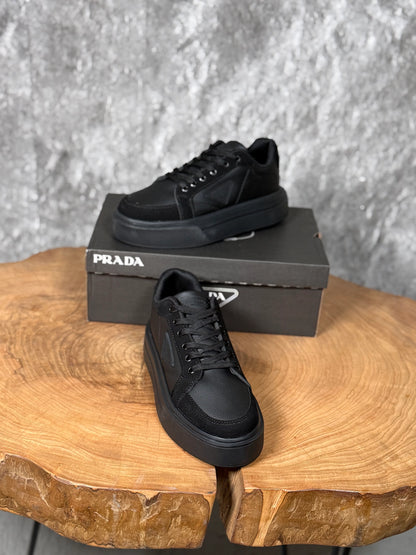 PRADA YENİ SEZON CASUAL