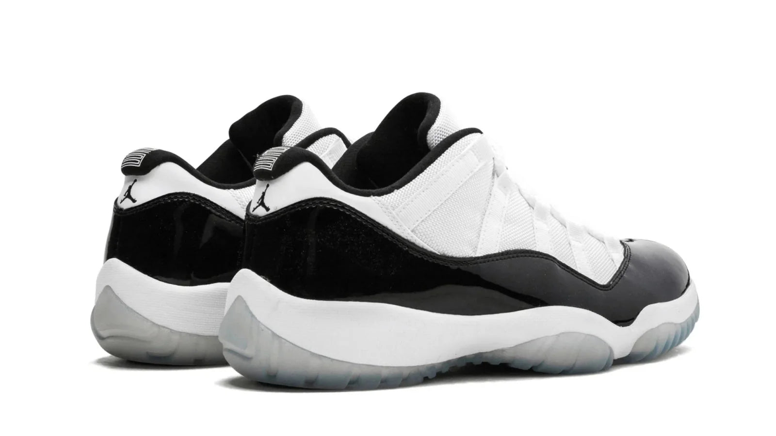Air Jordan 11 Retro Low Concord