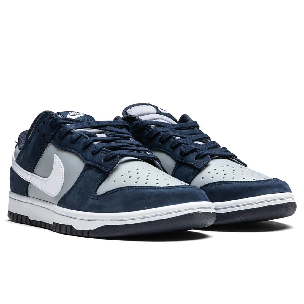 Dunk Low Obsidian White Light Smoke Grey