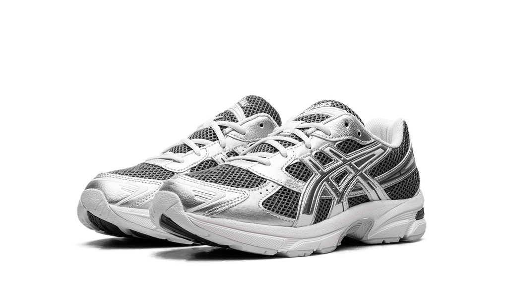Gel-1130 GS "Carrier Grey Pure Silver" 1204A169 020