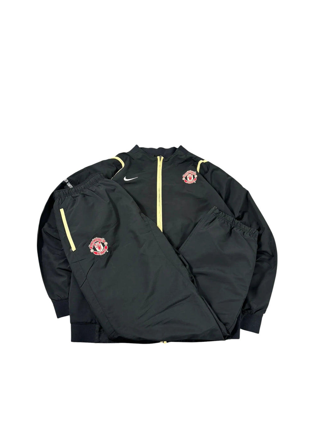 Manchester United x Nike Tracksuit