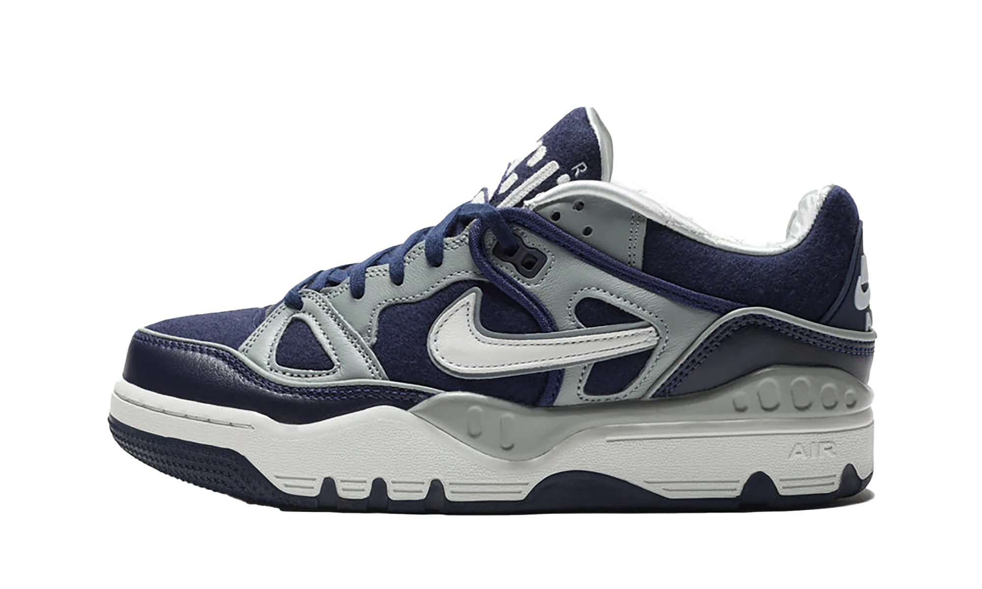 Air Force 3 "NIGO - College Pack - Midnight Navy" HV5032 400