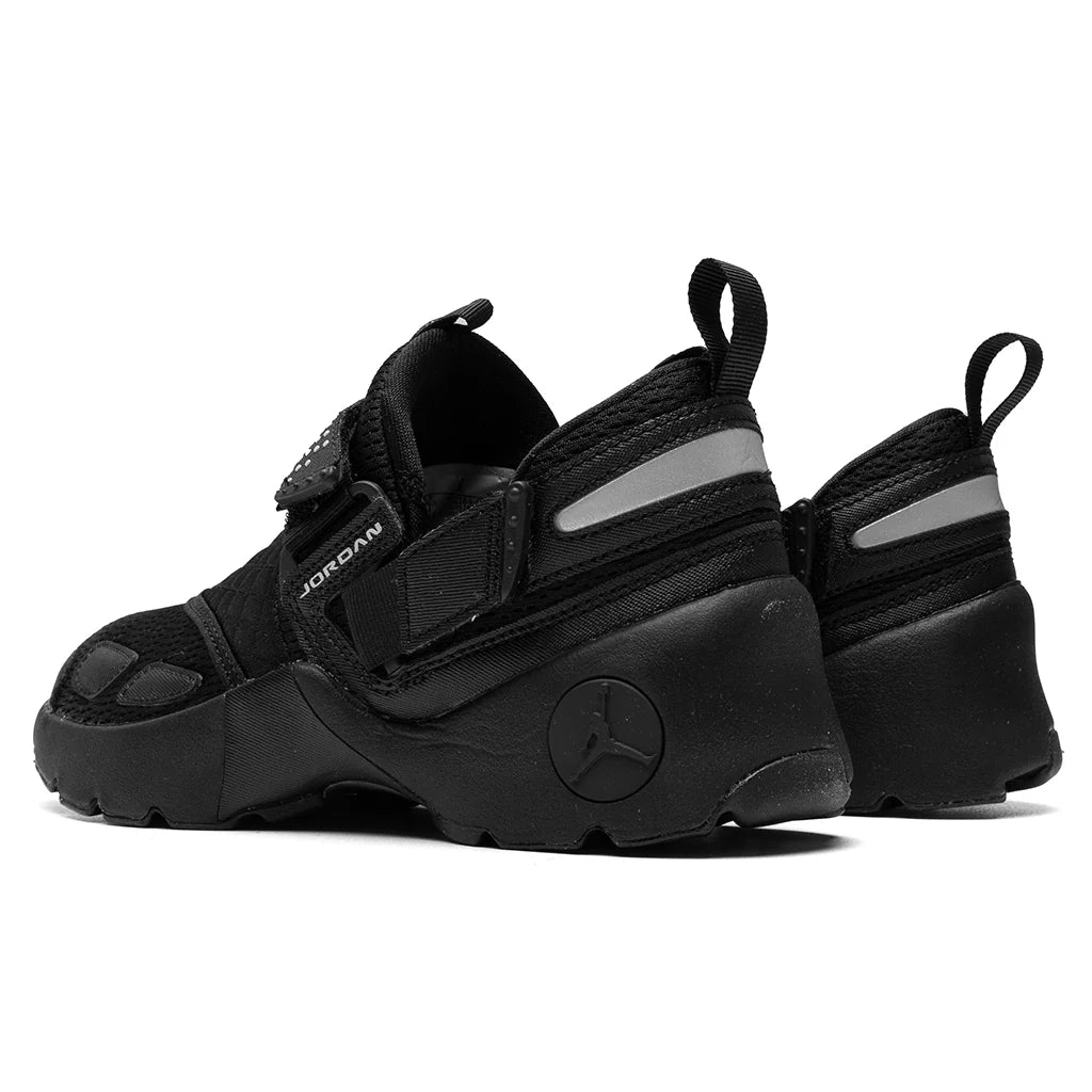 Womens Trunner LX Black