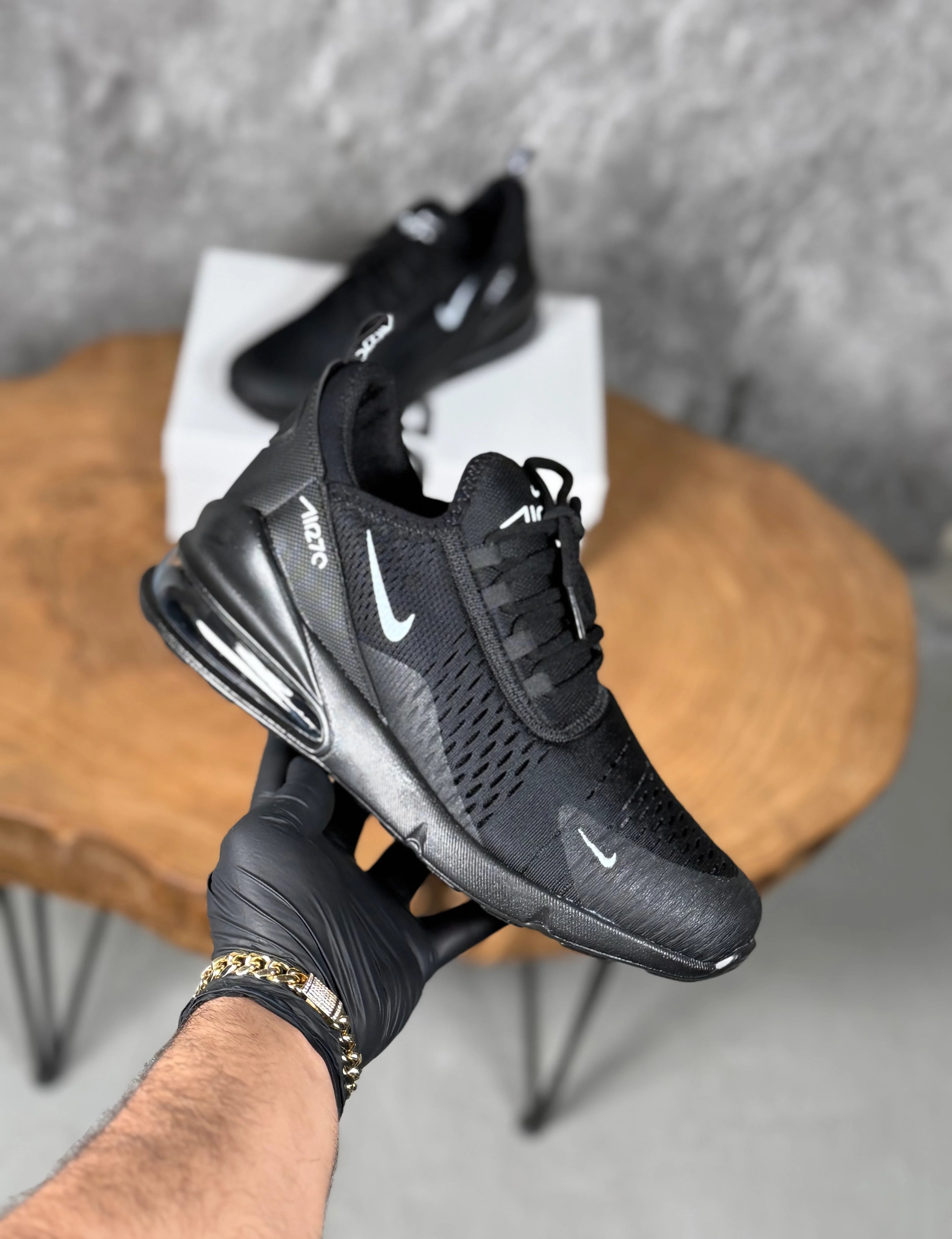 NIKE 270 MODELİ