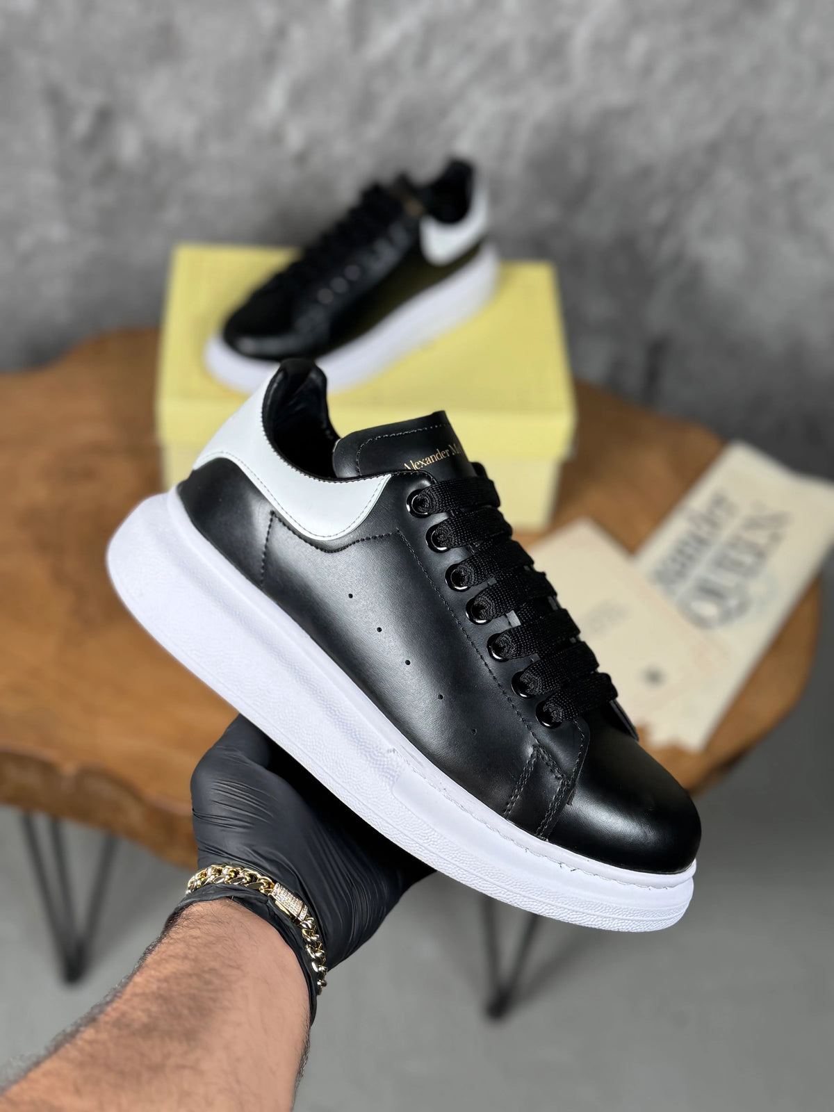 ALEXANDER MQUEN MODEL SİYAH