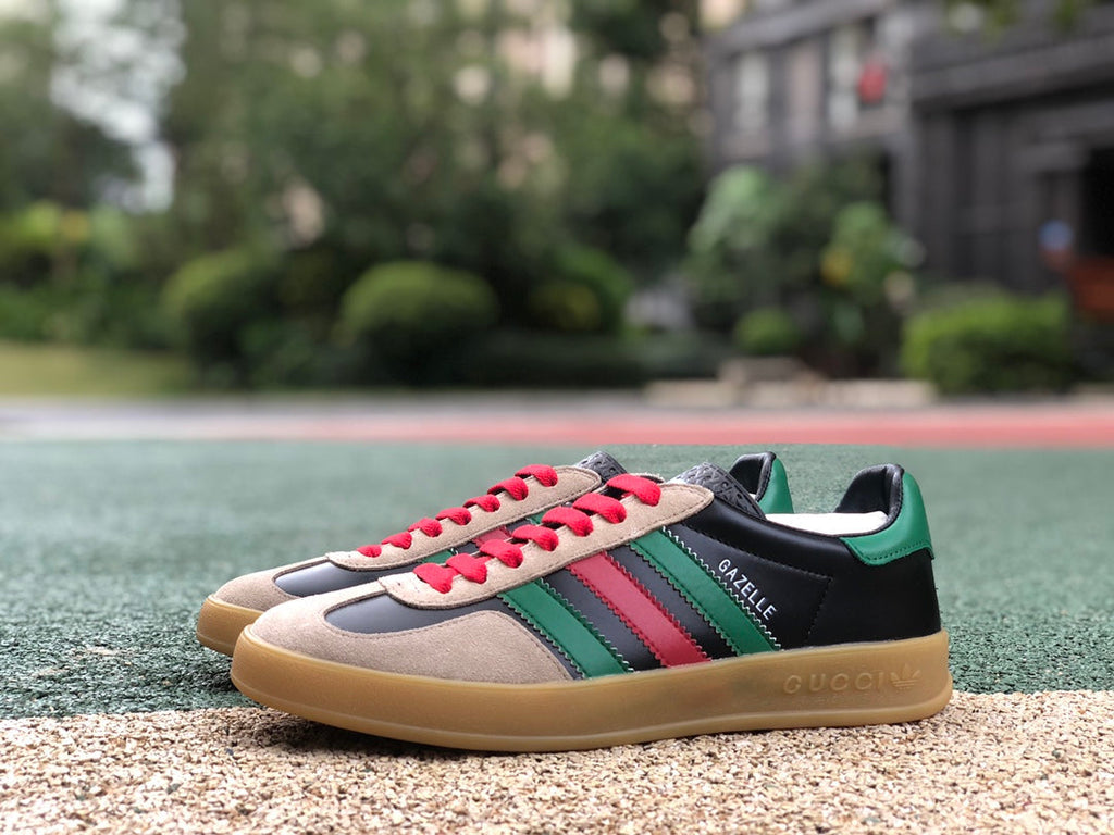 x Gazelle Black Green Red