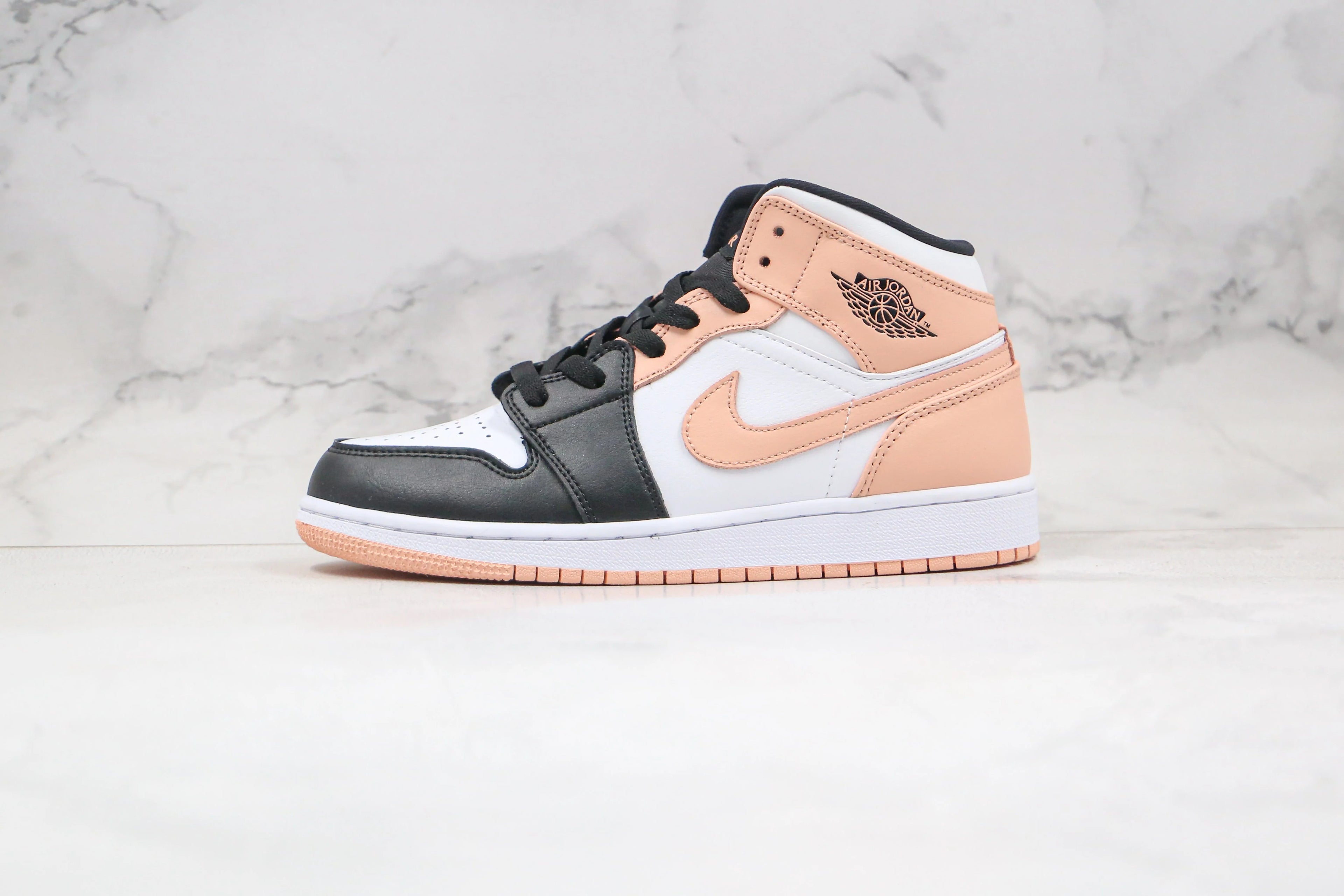 Jordan 1 Mid Arctic Orange Black Toe GS