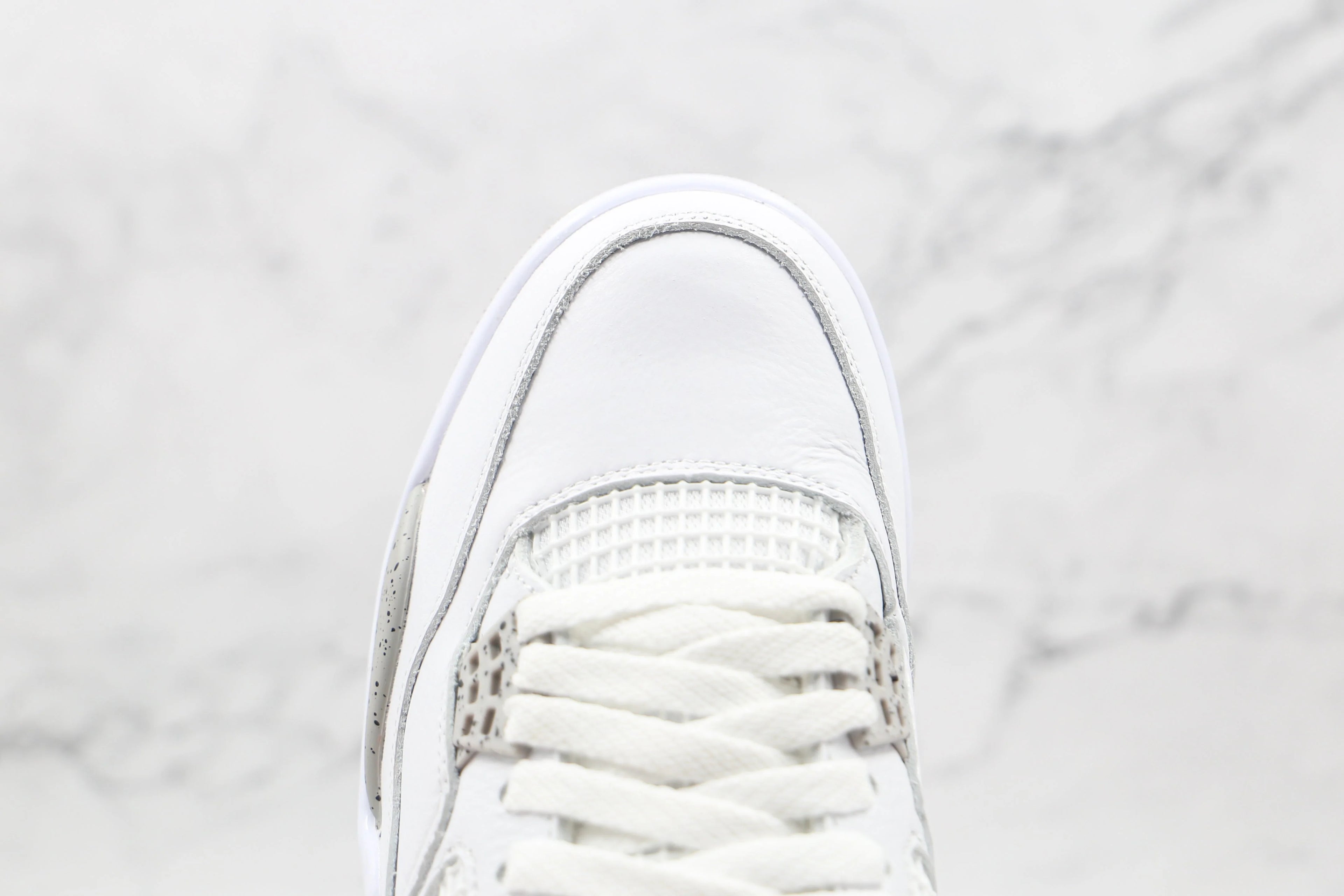 Jordan 4 Retro White Oreo