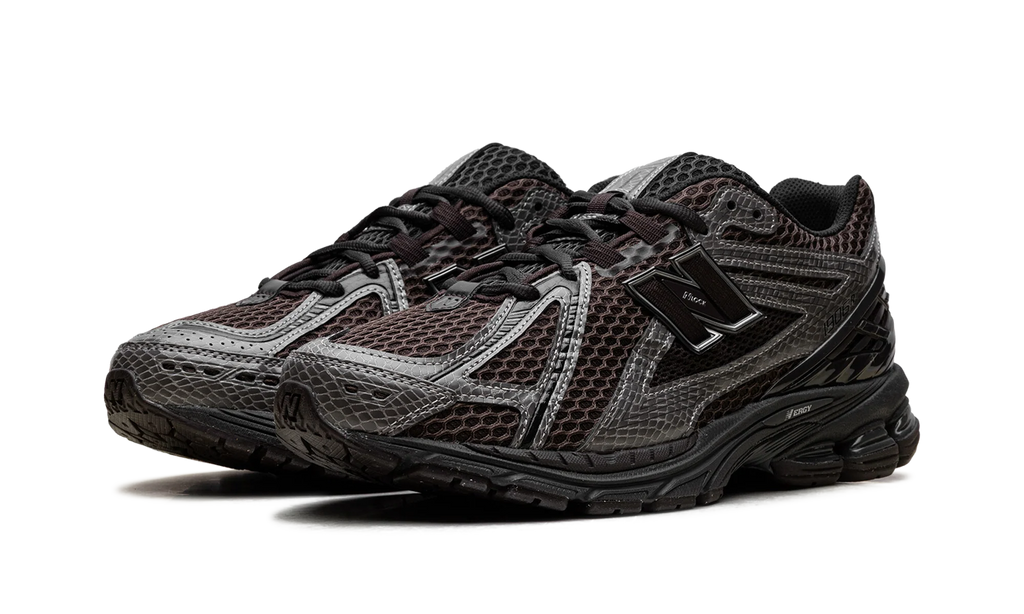 1906 "Thunder Brown / Black" U19062NQ