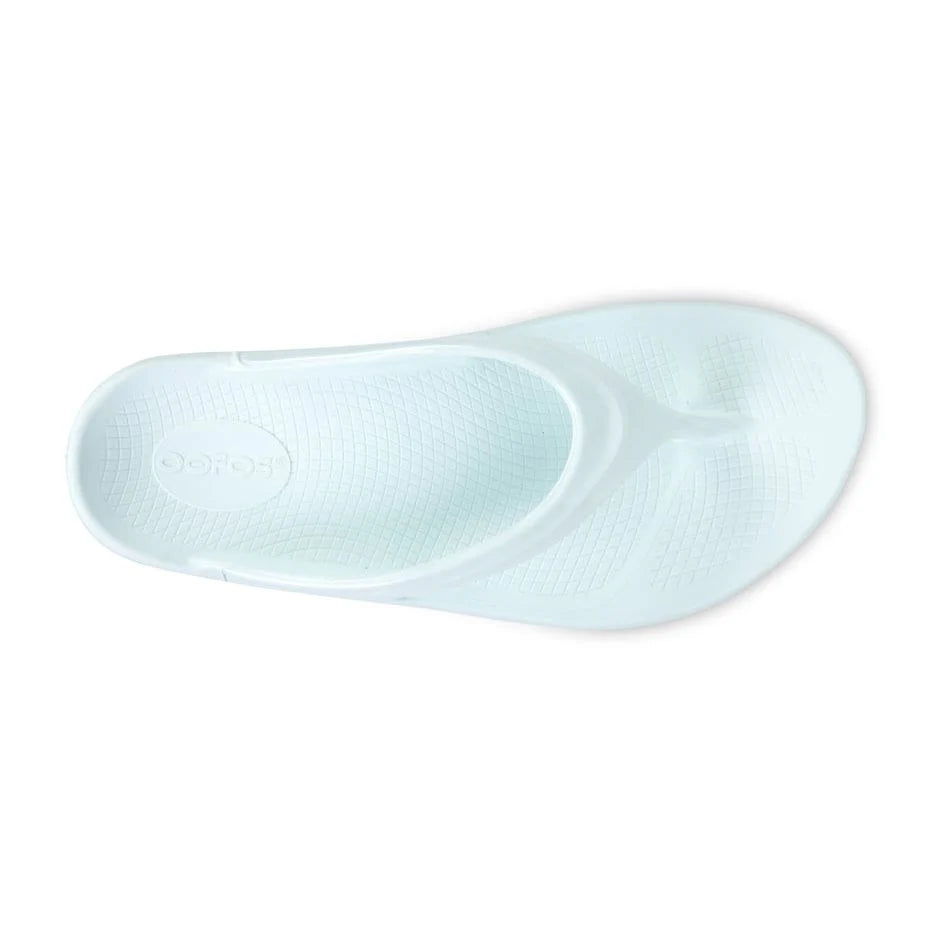 Women's OOlala Thong Sandal in Ice