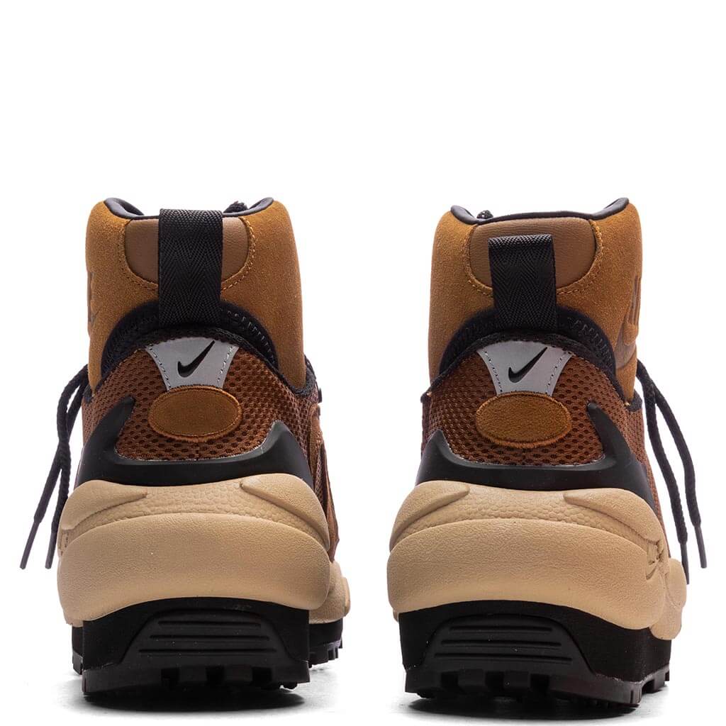 Sacai x Nike Magmascape SP Light British Tan Lt British Tan Black