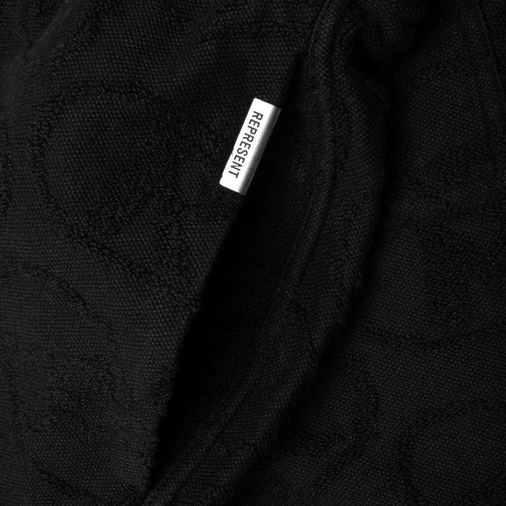 AOP Towel Short Black