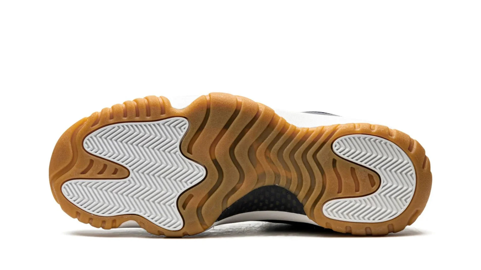 Air Jordan 11 Retro Low Navy Gum