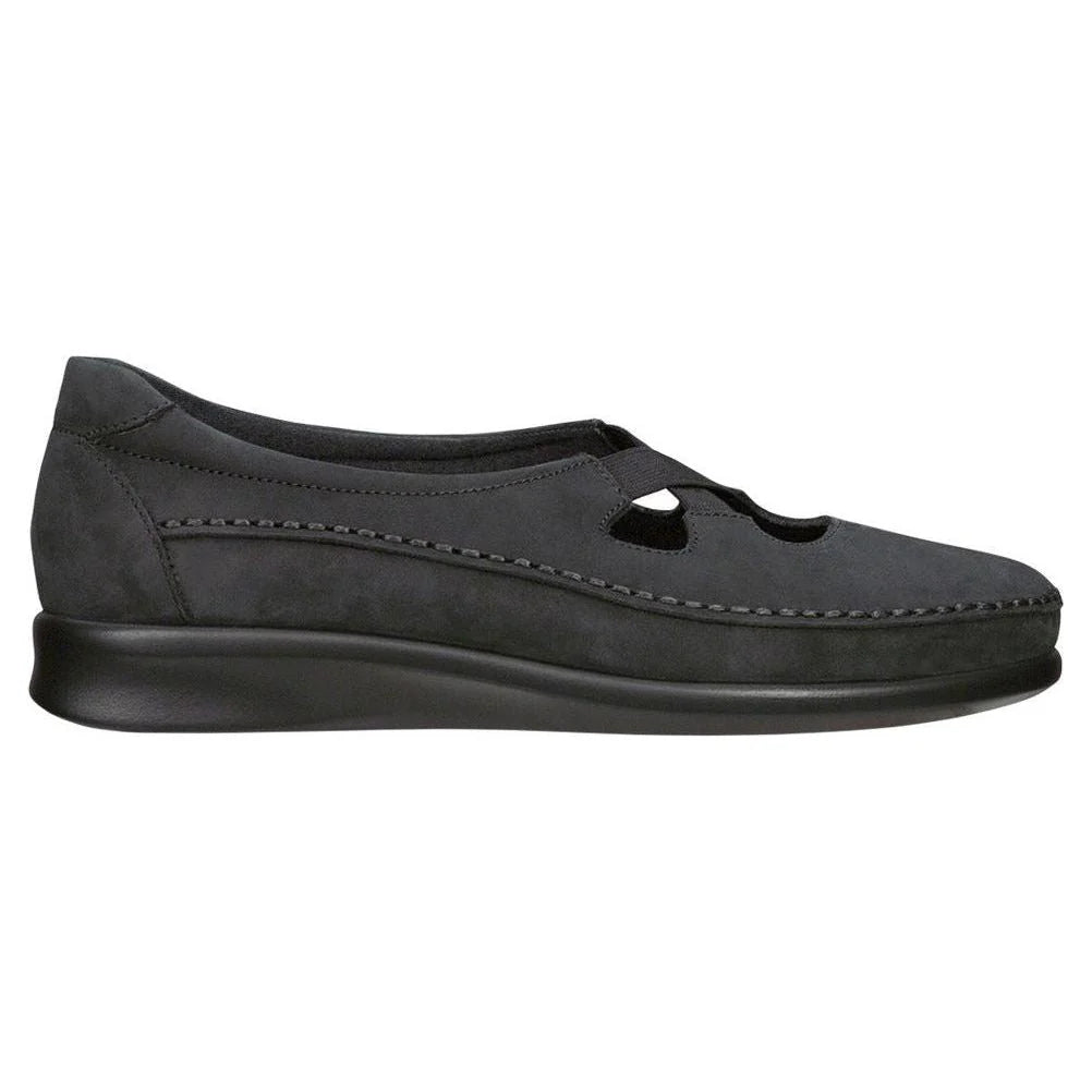 Women's Crissy Slip On Loafer in Nero Wide