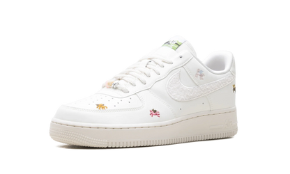 Air Force 1 Low WMNS"Year Of The Horse" IQ1143 100