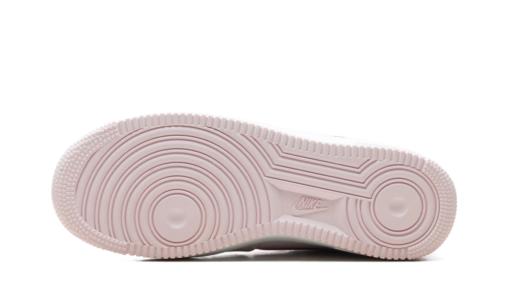 Air Force 1 Low WMNS "Valentine's Day (2026)" IO8755 600