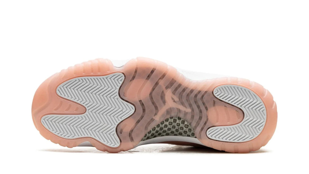 Air Jordan 11 Low WMNS Legend Pink