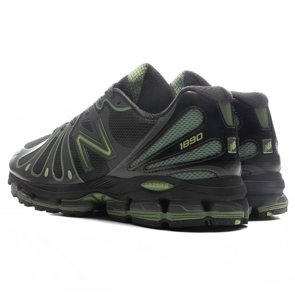 1890 Faded Black Utility Green