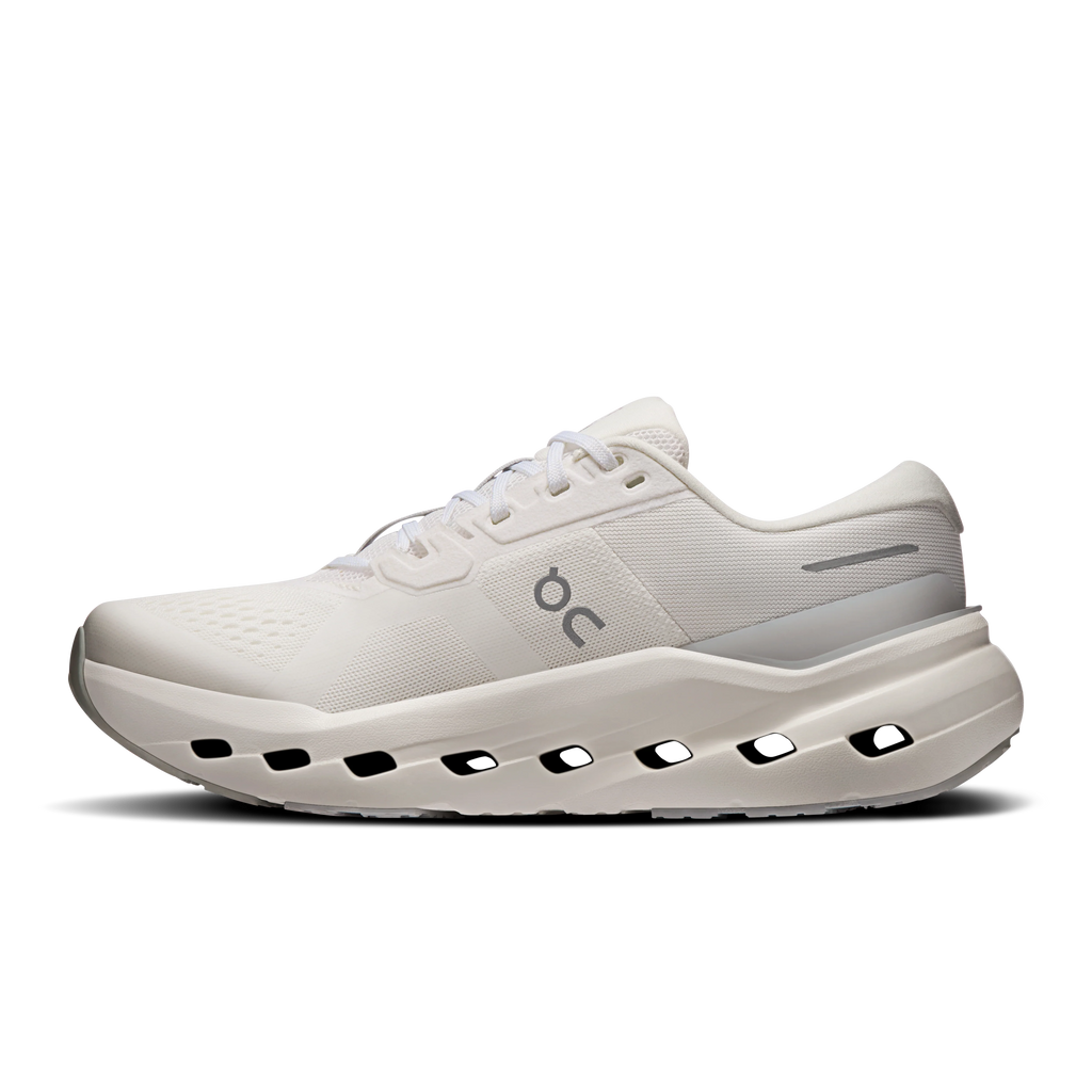 Women's Cloudrunner 3 in White/Ivory