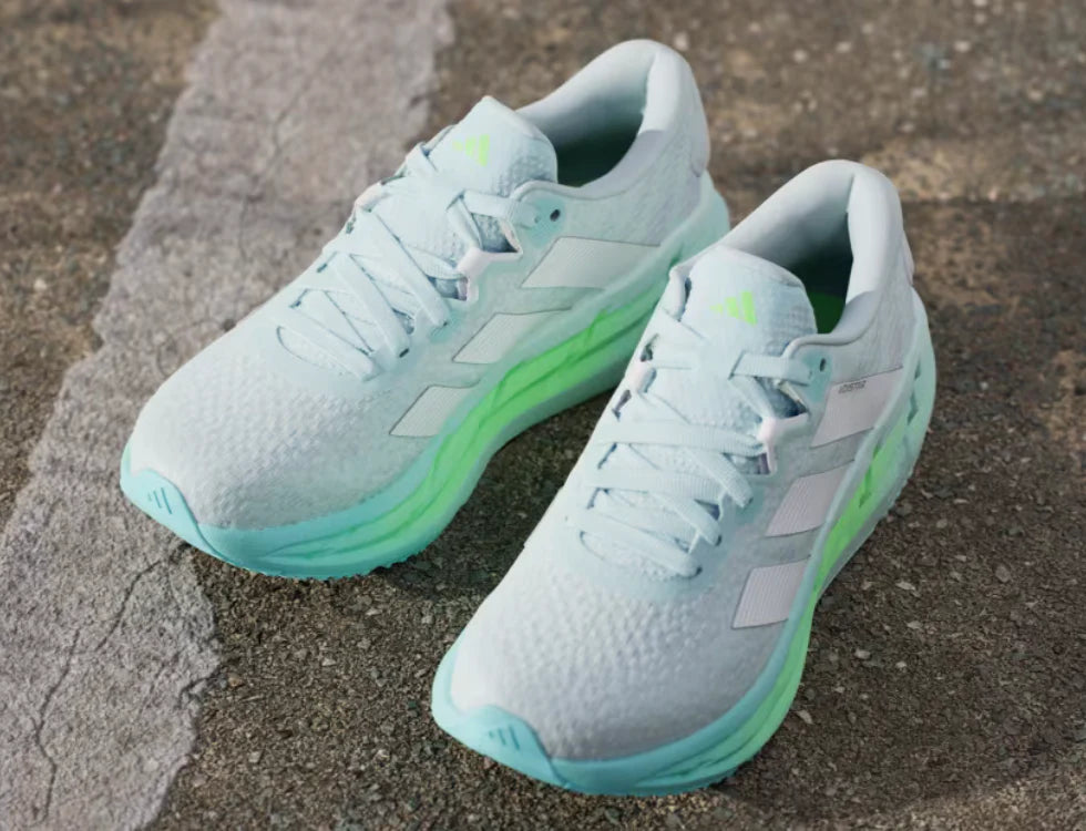 Womens Adidas Adistar 4
